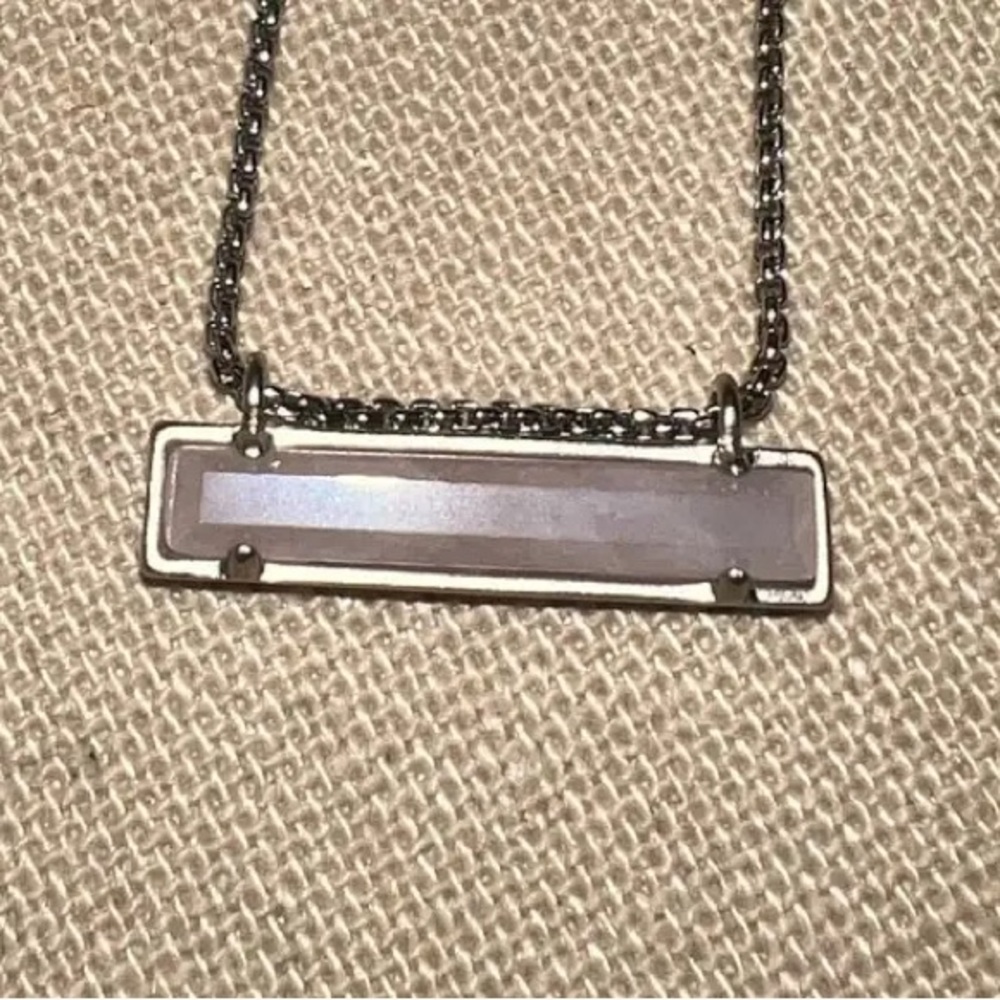 Kendra Scott | Silver and Pink Bar Necklace
